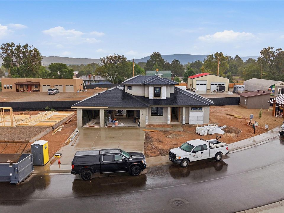 1st image of 602 Manzanita Dr