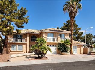 827 Rising Star Dr, Henderson, NV 89014