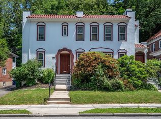 454 Lowell Ave #454, Newtonville, MA 02460