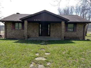 2103 Stonecreek Rd SW, New Philadelphia, OH 44663