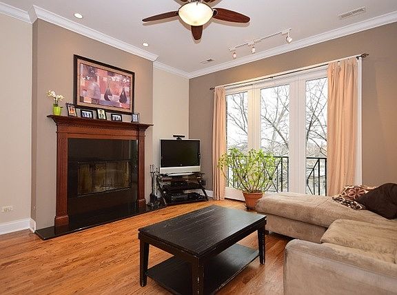 3rd image of 5057 N Northwest Hwy APT 3S