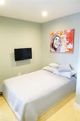 Rented by Voro NYC | media 13