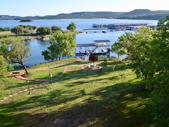 4th image of 16100 Lake Travis Dr #37