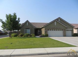 12603 Sable Point Dr, Bakersfield, CA 93312