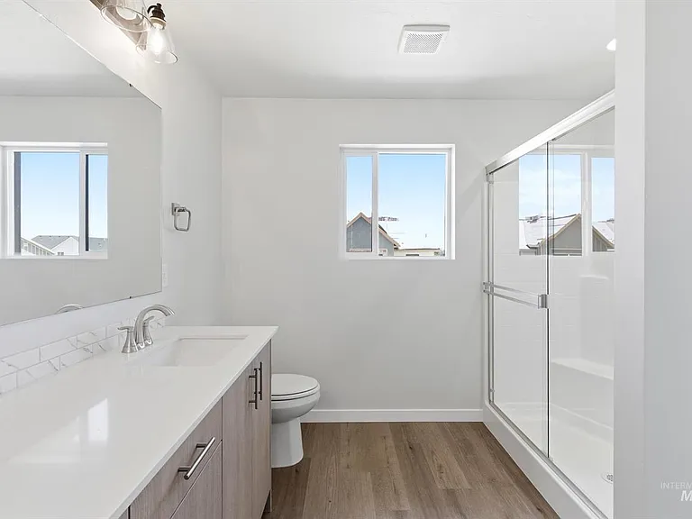6905 S Spindlebush Ave — Photo 8