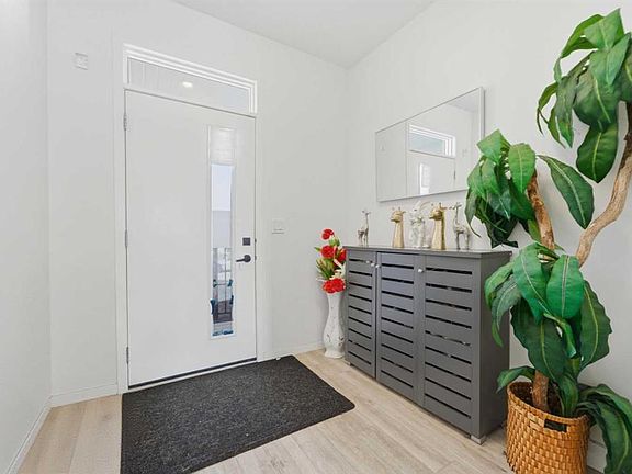 4th image of 233 S Copperleaf Way SE