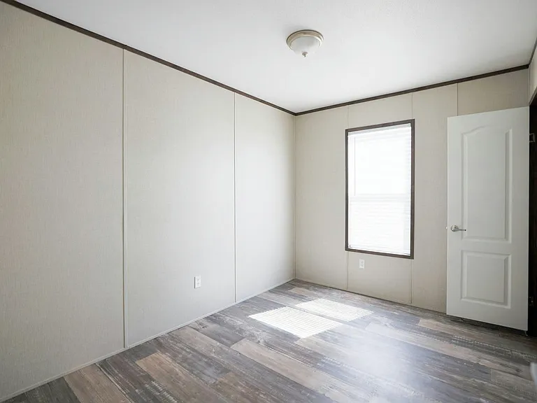 218 Islero Dr — Photo 6