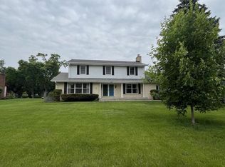 4948 W Joleno Ln, Brown Deer, WI 53223
