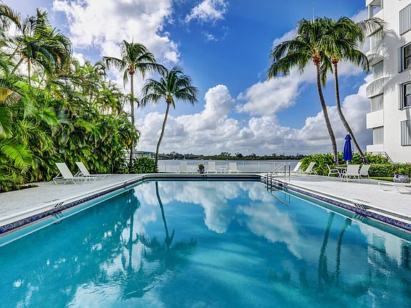 2nd image of 2860 S Ocean Boulevard #614