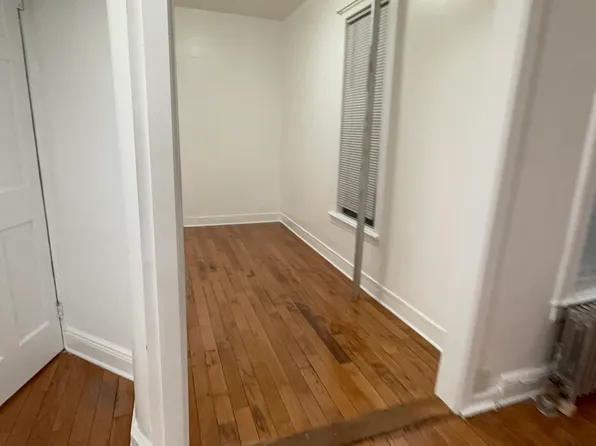 25-38 22nd Street image 12 of 17