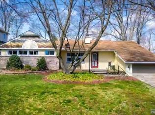 134 Birchwood Ter, Wayne, NJ 07470