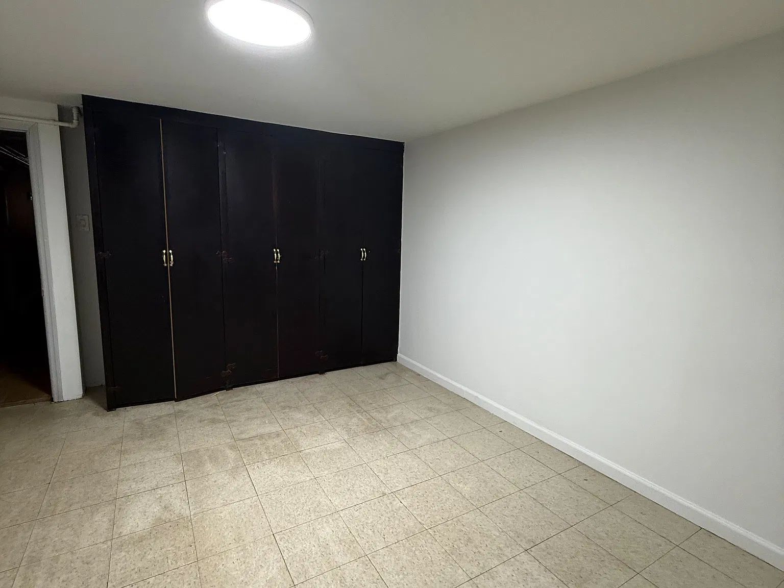 2 bed, 800 sqft, $1,850 — Photo 2