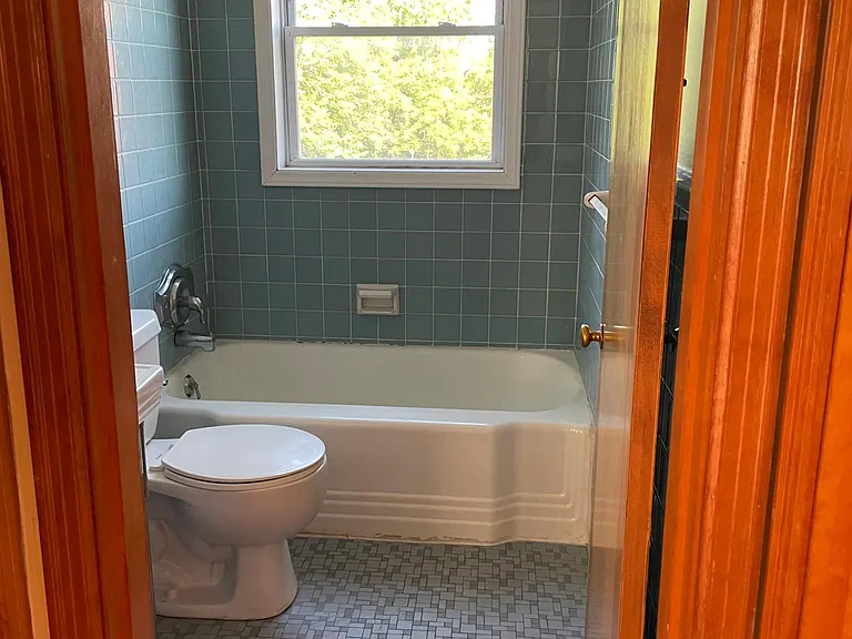 205 Terry Ct #A — Photo 7