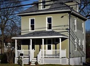 275 Coe Ave, East Haven, CT 06512