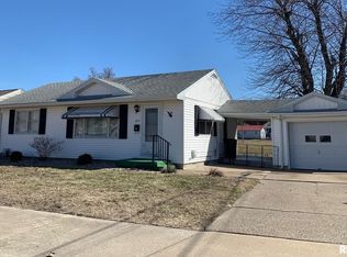 1014 N 6th St, Quincy, IL 62301