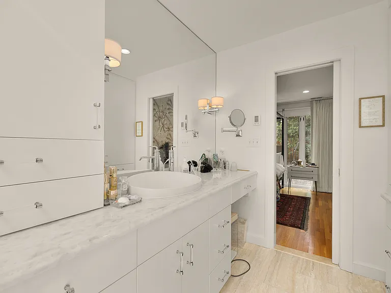 3043 W Lane Kys NW — Photo 22