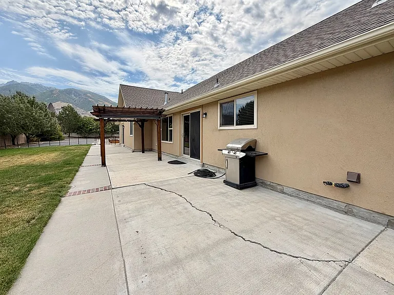 961 E Golden Pheasant Dr — Photo 22