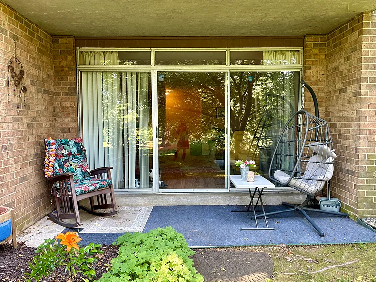 18617 Walkers Choice Rd #1 — Photo 12