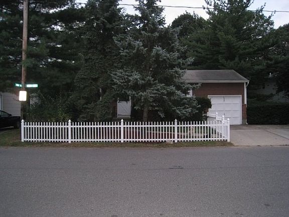 4th image of 1990 City Ave
