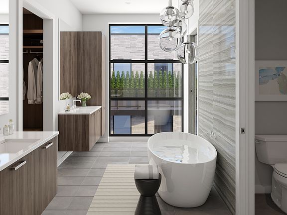 Luxurious main bathroom with soaking tub