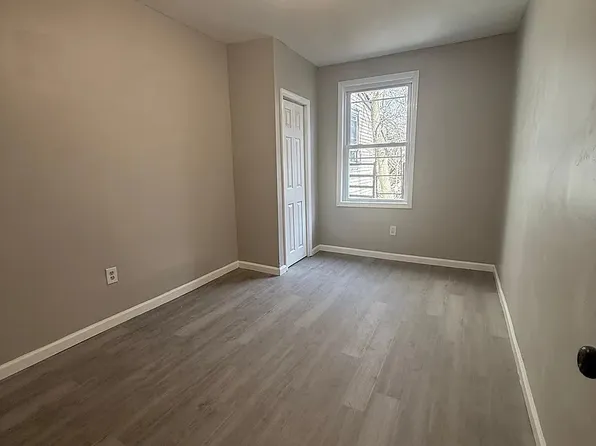 291 W Runyon St, Newark, NJ