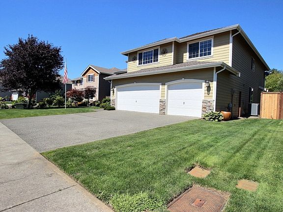 2nd image of 1524 Daffodil Ave NE