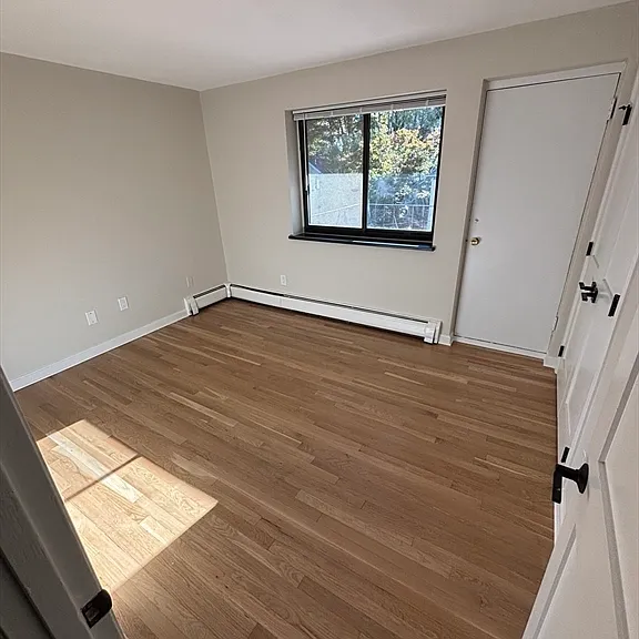 16 Walnut St #44 — Photo 5