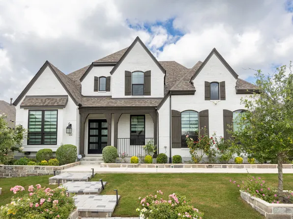 208 Sadaba St, Liberty Hill, TX 78642