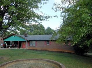 179 Thermal Dr, Forest City, NC 28043