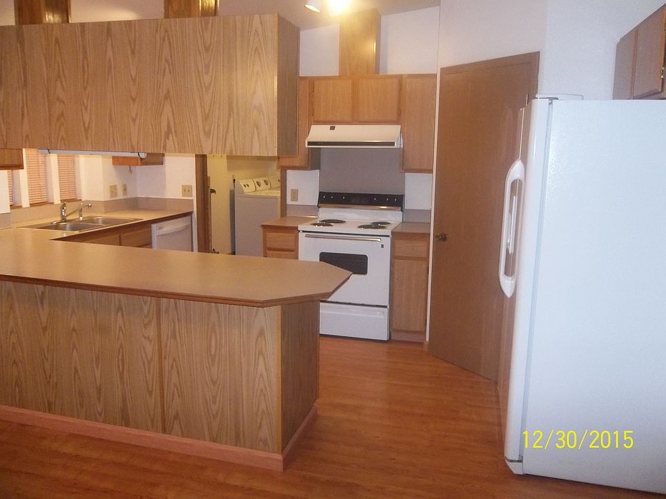 2nd image of 1128 Burrell Ave APT 4