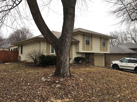 2nd image of 8004 E 118th St