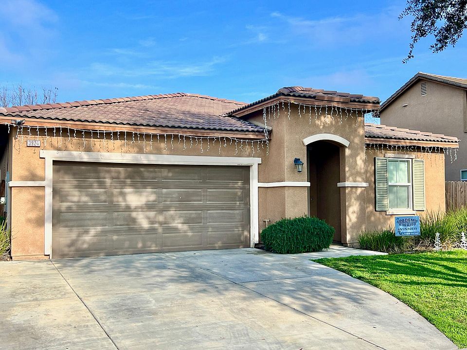2nd image of 3924 W Buena Vista Avenue