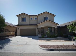 424 Chandelier Rd, El Paso, TX 79928