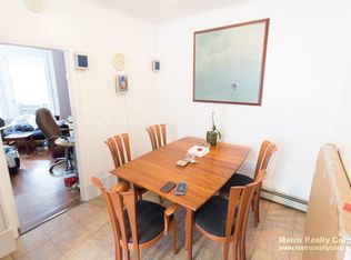 819 Washington St #3, Brookline, MA 02446