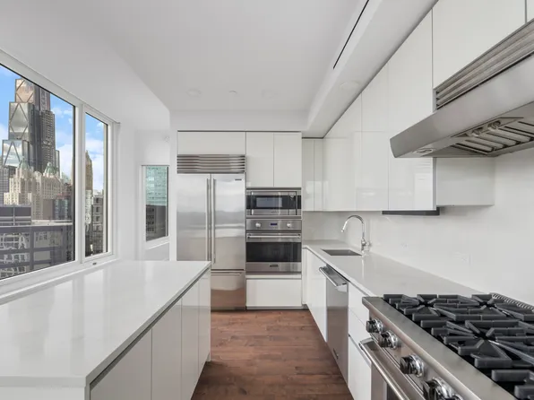 232 East 54th Street image 12 of 48