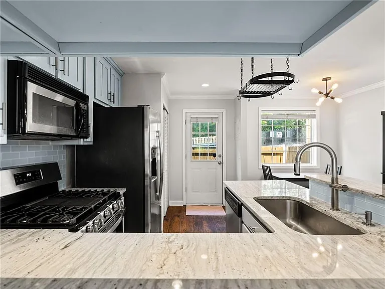 2232 Dunseath Ave NW #404 — Photo 8