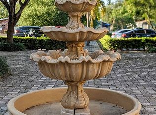 2323 Van Buren St APT 101, Hollywood, FL 33020