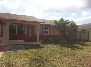 3316 SW 2nd Ct, Deerfield Beach, FL 33442