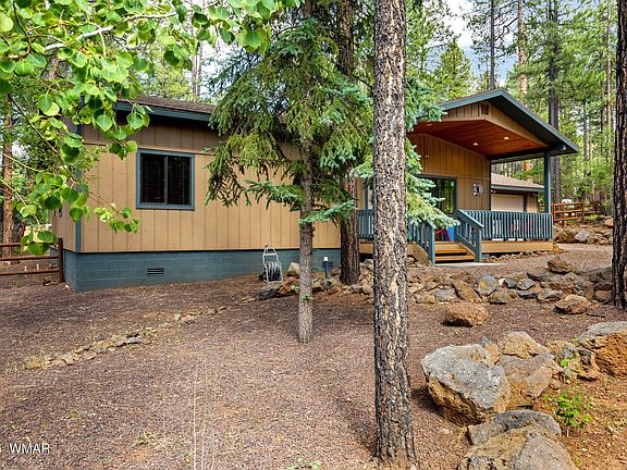 2nd image of 2665 Lake View Dr