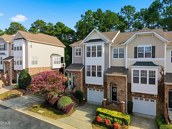 3rd image of 5109 Lady Of The Lake Dr
