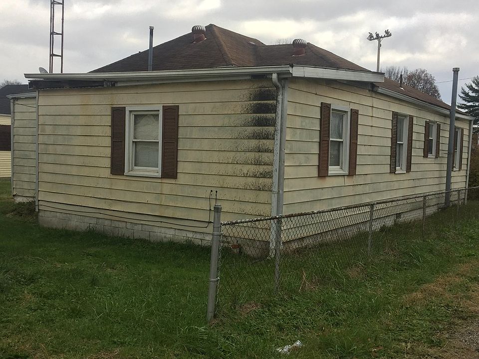 2nd image of 315 Etna St