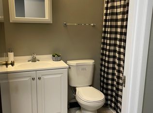 750 Court Of Birch APT 4, Vernon Hills, IL 60061