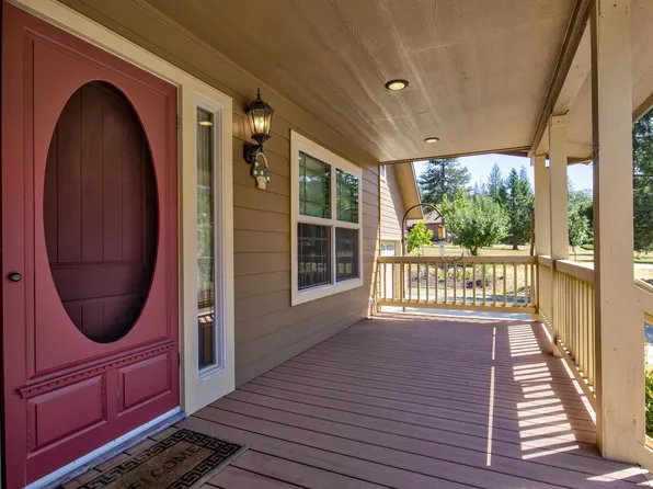 9672 Wagner Rd, Coulterville, CA 95311
