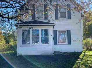 141 Cottage St, Glace Bay, NS B1A3T7