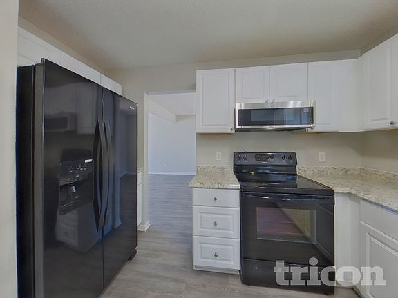 5th image of 5 High Glen Ct