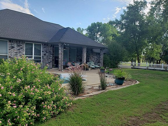4th image of 7614 Ponderosa Dr