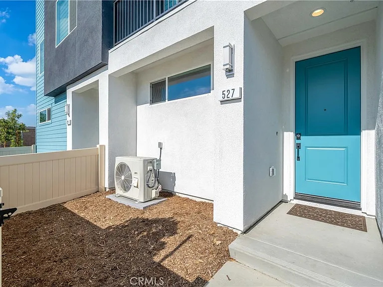 527 W Victor Ave — Photo 23