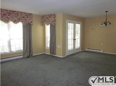 5th image of 513C Cheshire Ct