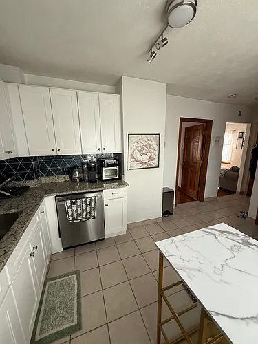 585 Somerville Ave #3 Photo 1