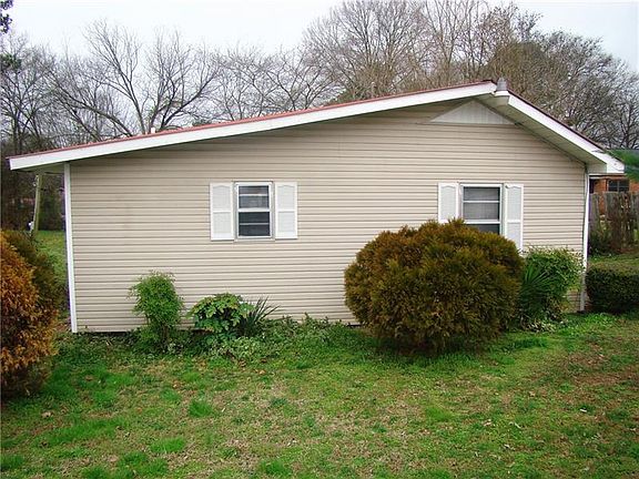 2nd image of 275 6th Ave
